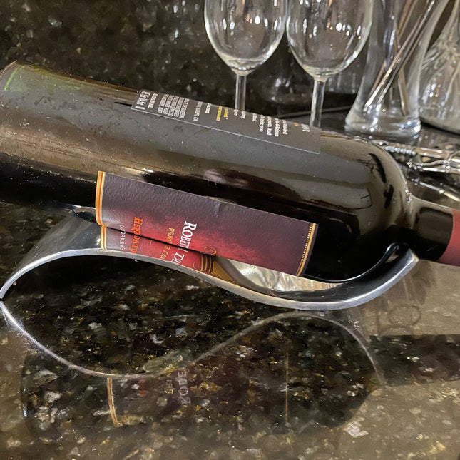 Minimalist Recycled Aluminum Bottle Holder - Wavy Wine & Beverage Stand